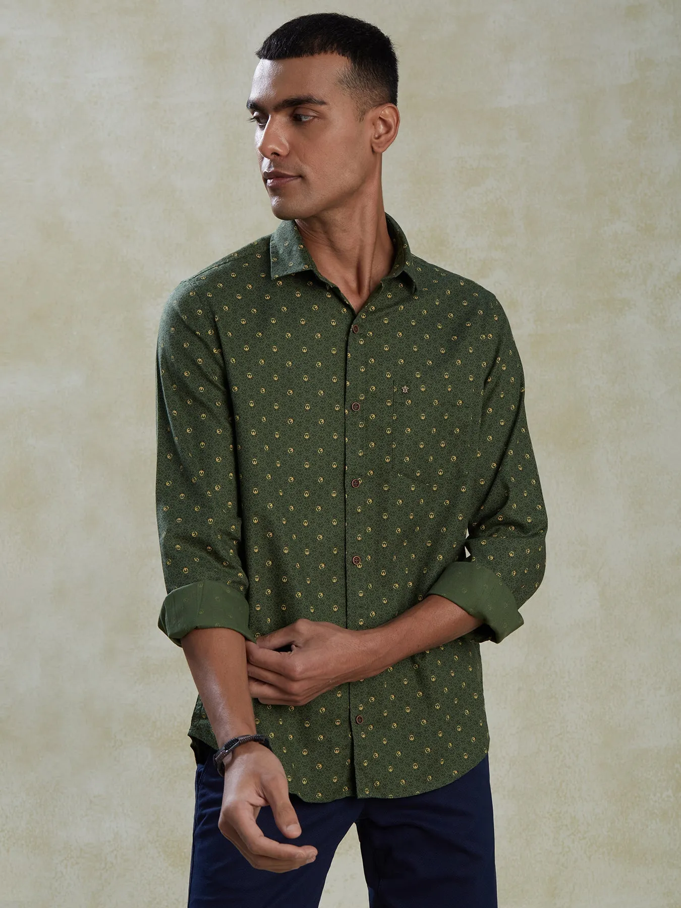 100% Cotton Olive Green Slim Fit Full Sleeve Casual Mens Printed Shirt