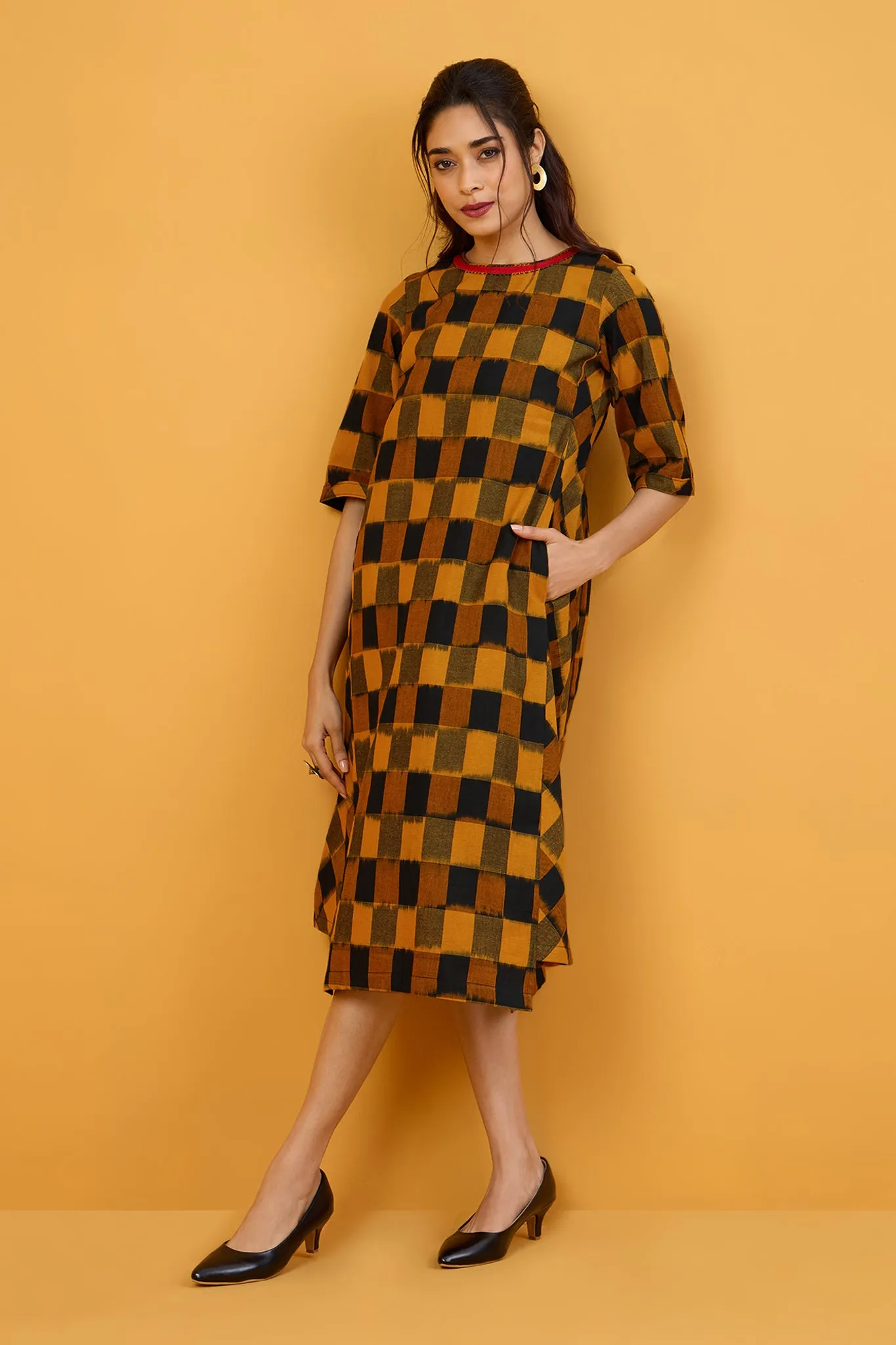 Golden Noir Checks Side Bias Shift Dress