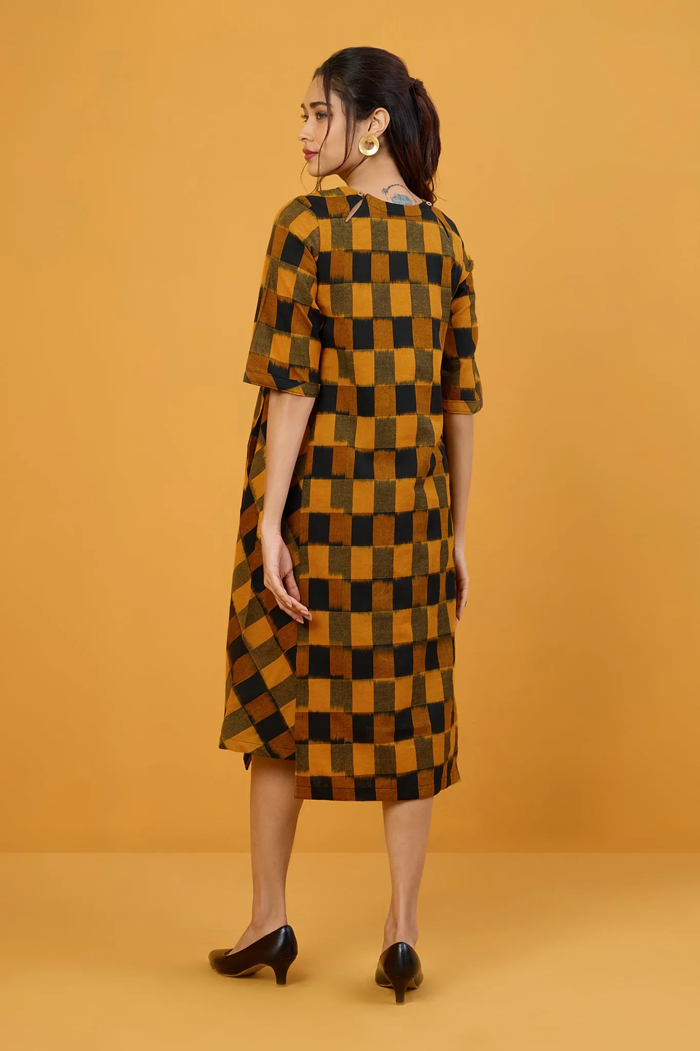 Golden Noir Checks Side Bias Shift Dress