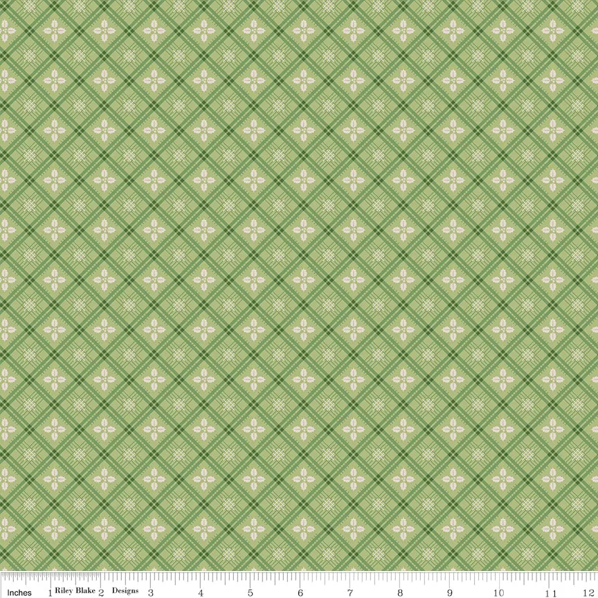 Home Town Holiday | Holly Lettuce by Lori Holt for Riley Blake | C14909-LETTUCE
