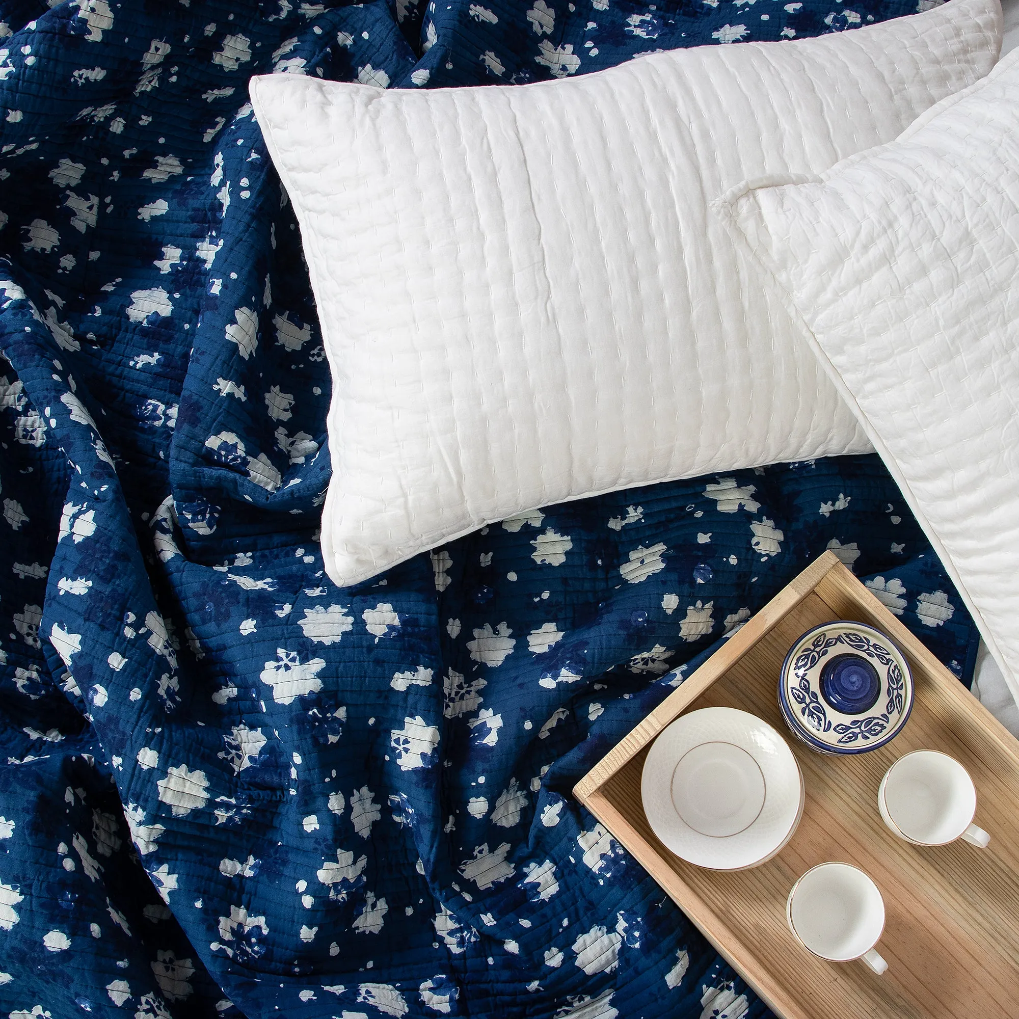 Indigo Blue Abstract Design Pure Cotton Quilt Machine Quilts