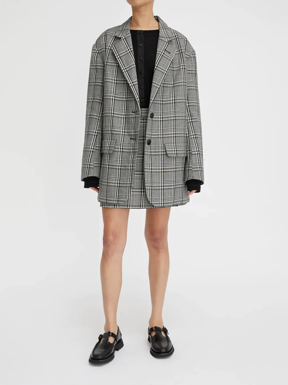 Leo Blazer