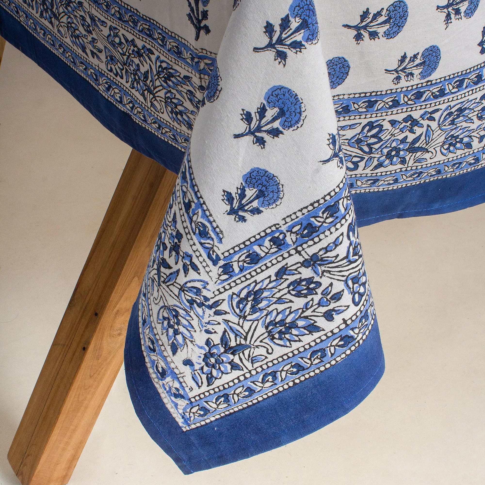 Sky Blue Hand Block Floral Print Table Cover 6 Seater with Napkins