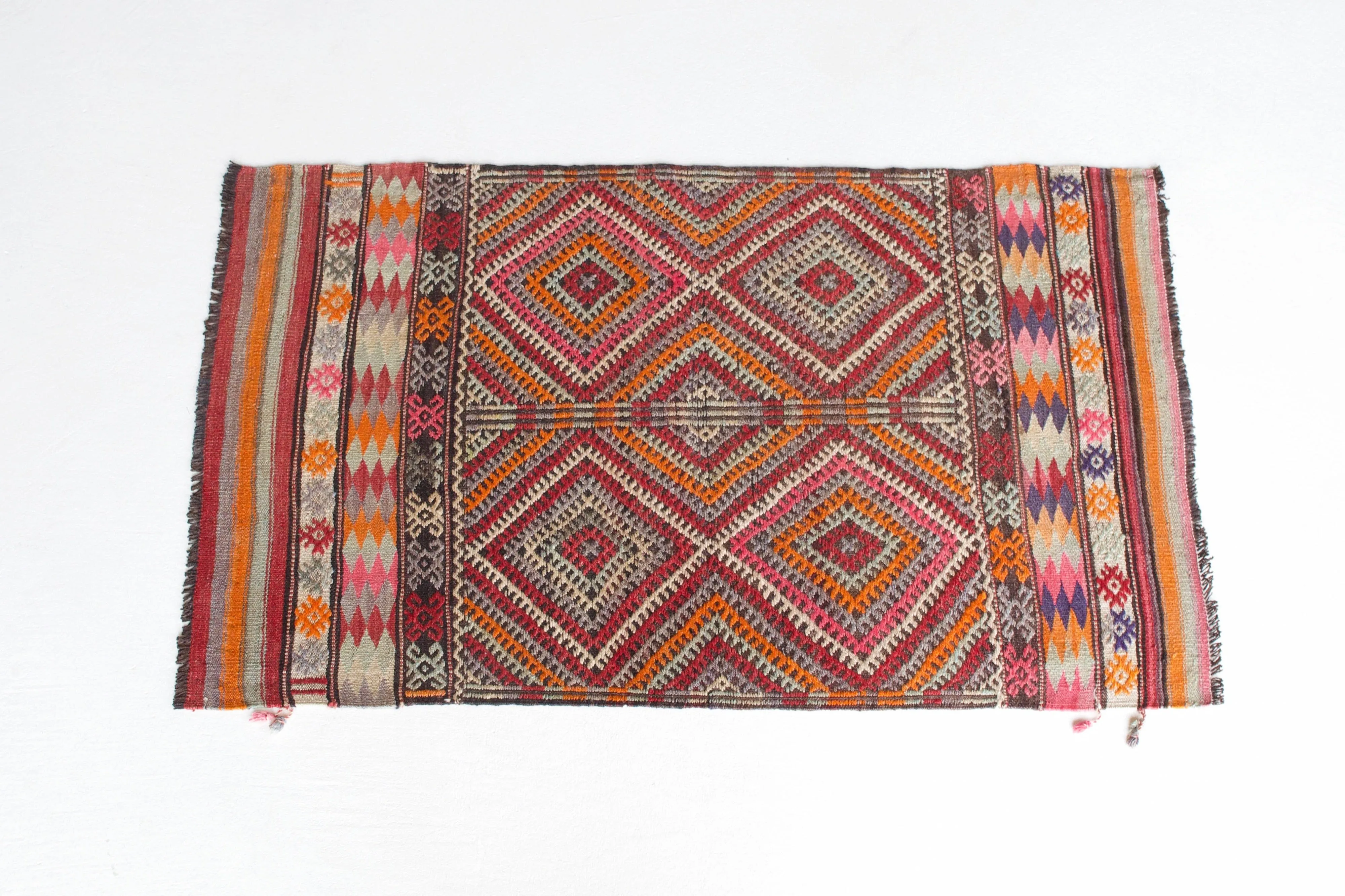 Vintage Turkish Cicim Kilim Rug 3'1"x4'7"