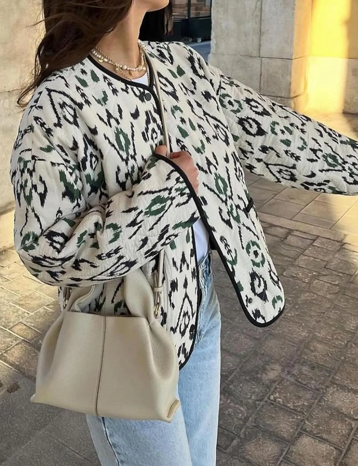 Women's Cropped Puffer Jacket Floral Print Lightweight Padded Coat Puffy Button Down Cardigan Short Outerwear